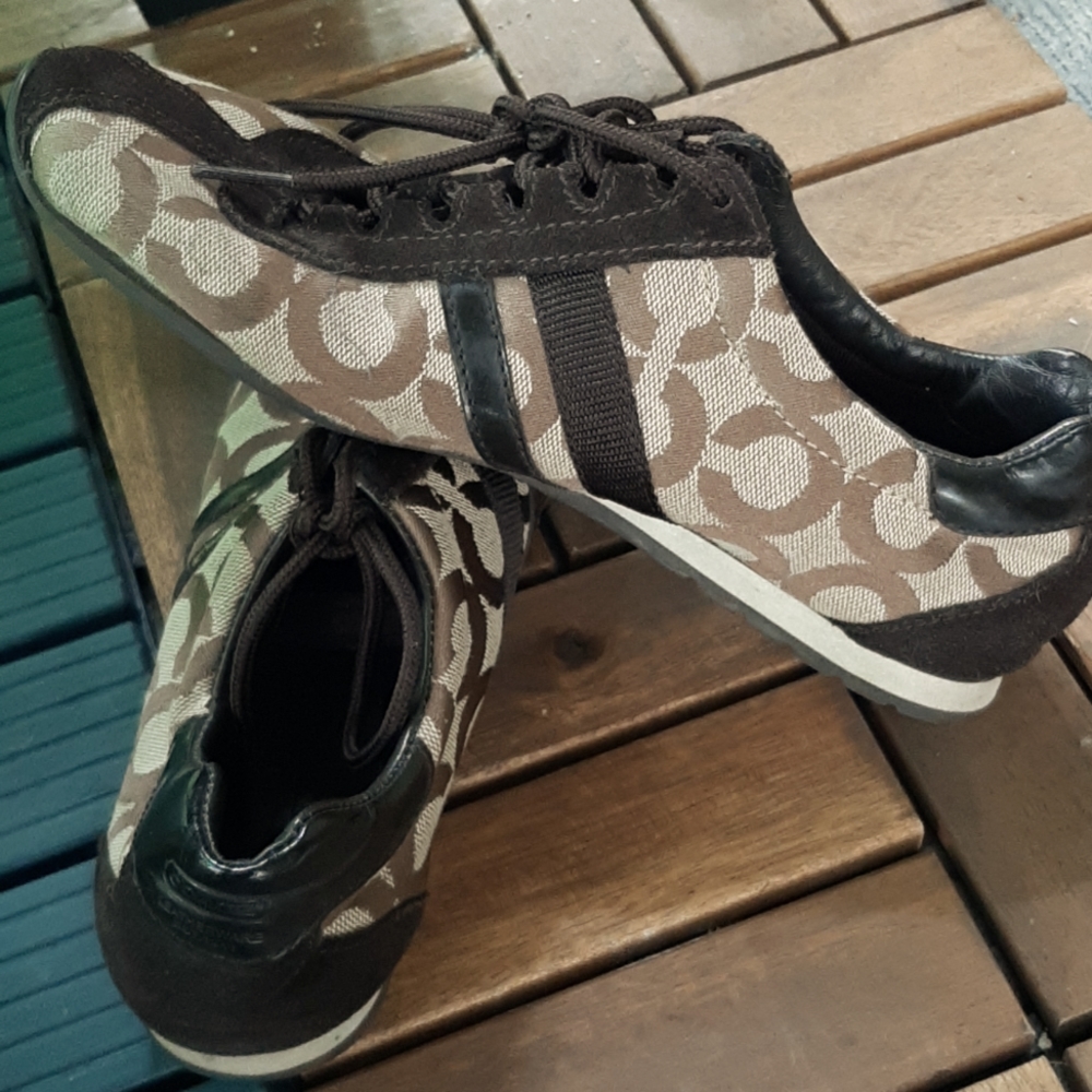 Coach Suee Signature Womens Monogram Brown Casual Shoes
